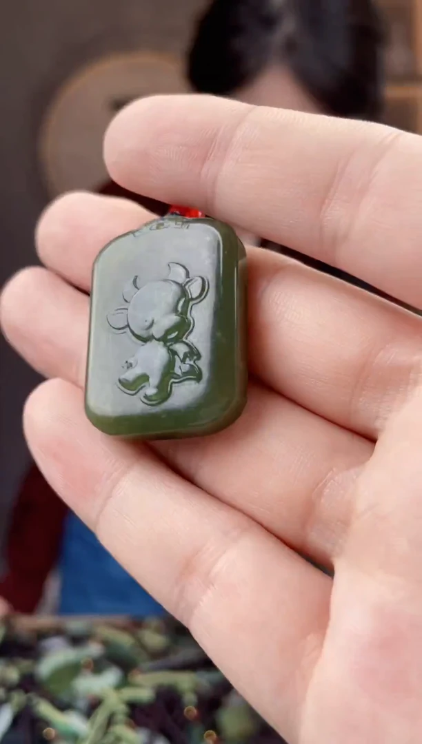 颈饰未镶嵌和田玉拍一发一，多样性发货