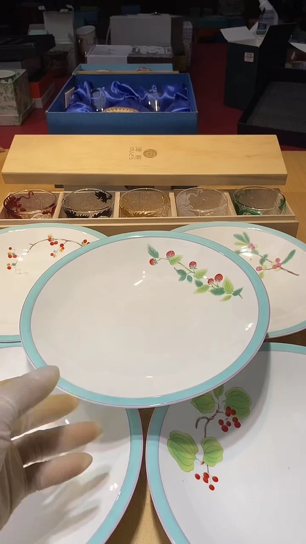 瓷片生活的本意是开心@@1