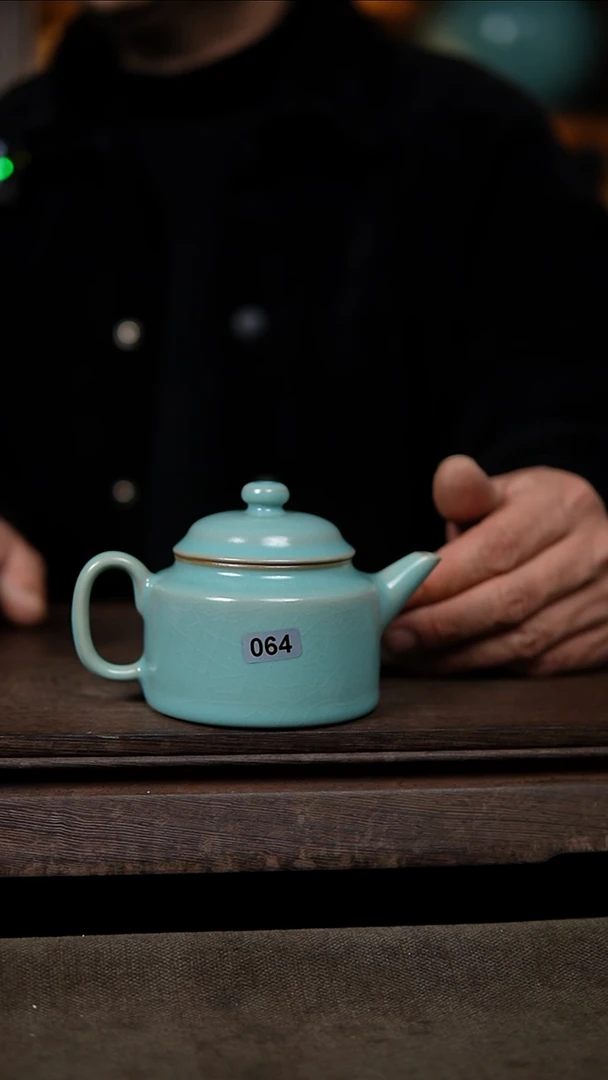 【闪购商品】杯仿古天青纯手工精工德钟壶微瑕064