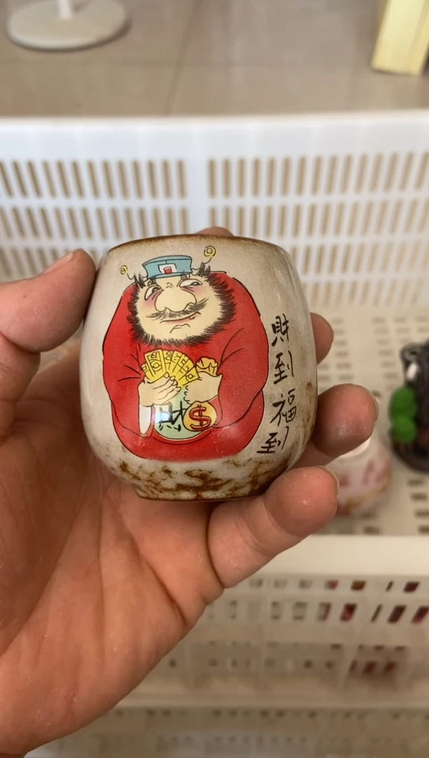 无运费险有瑕疵的摄影的产品有使用过的痕迹有点脏介意勿拍