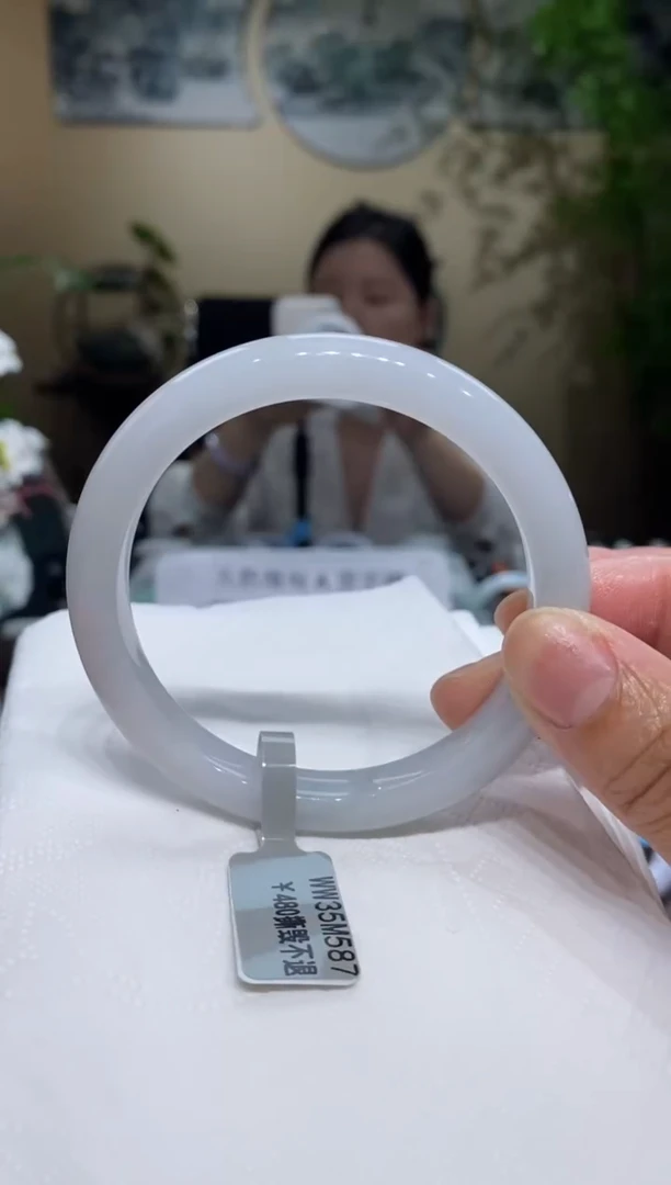 翡翠手镯未镶嵌翡翠58.6