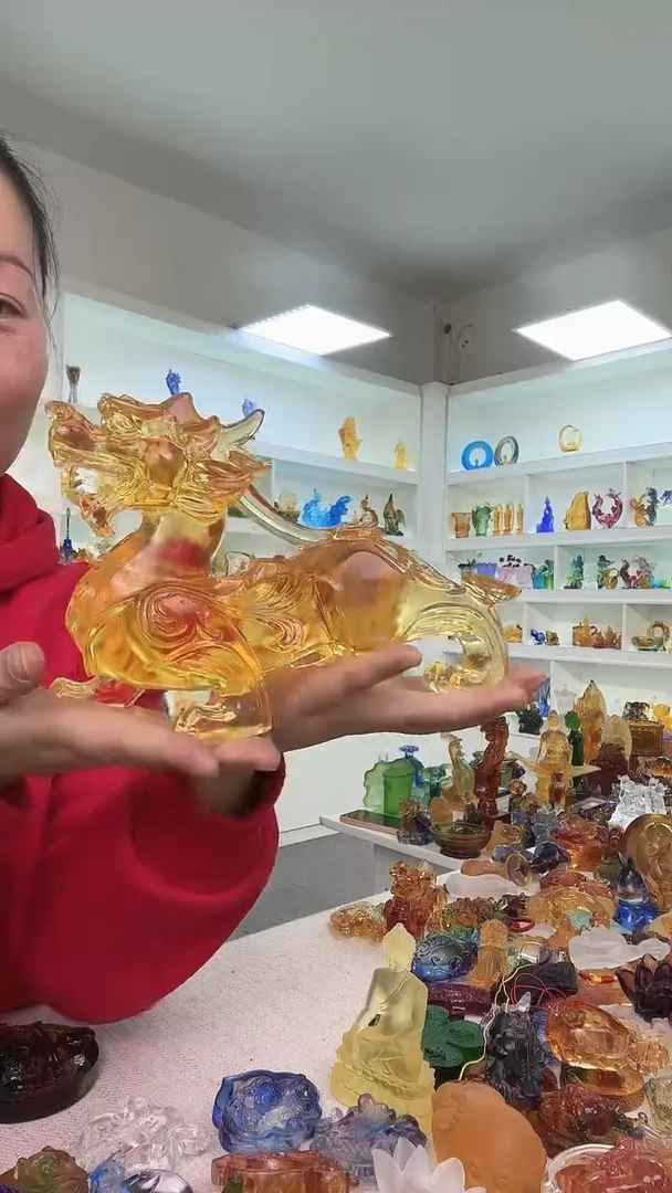 手工艺品琉璃金黄貔貅