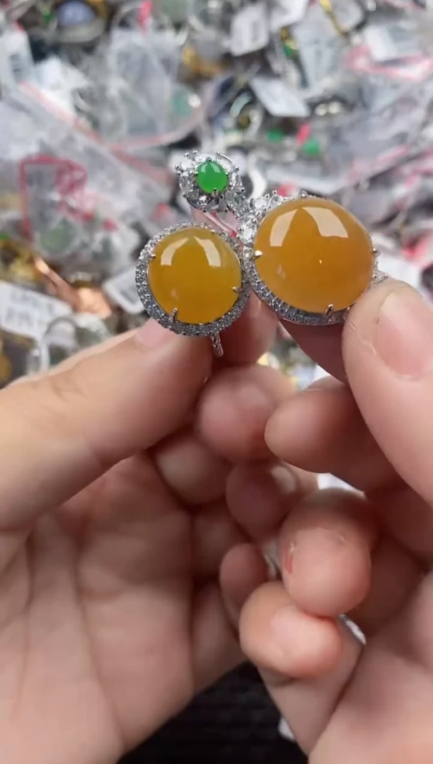 银S925镶嵌戒指翡翠666    2