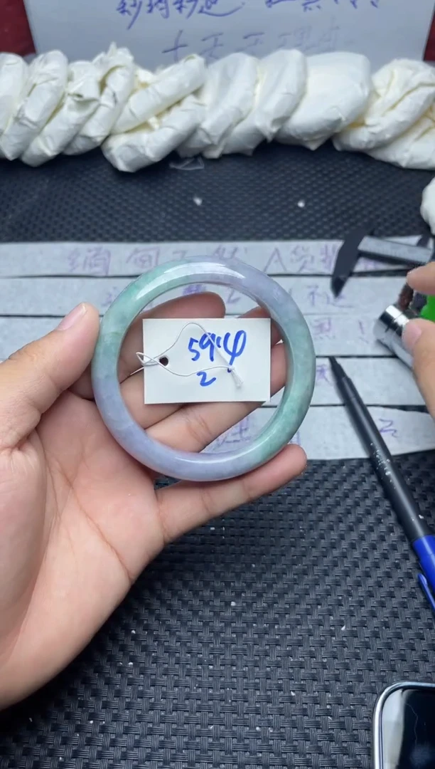 未镶嵌手镯翡翠2