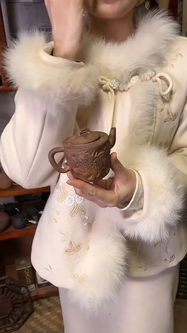 【闪购商品】C08原矿醒狮老岩泥茶壶清货专场