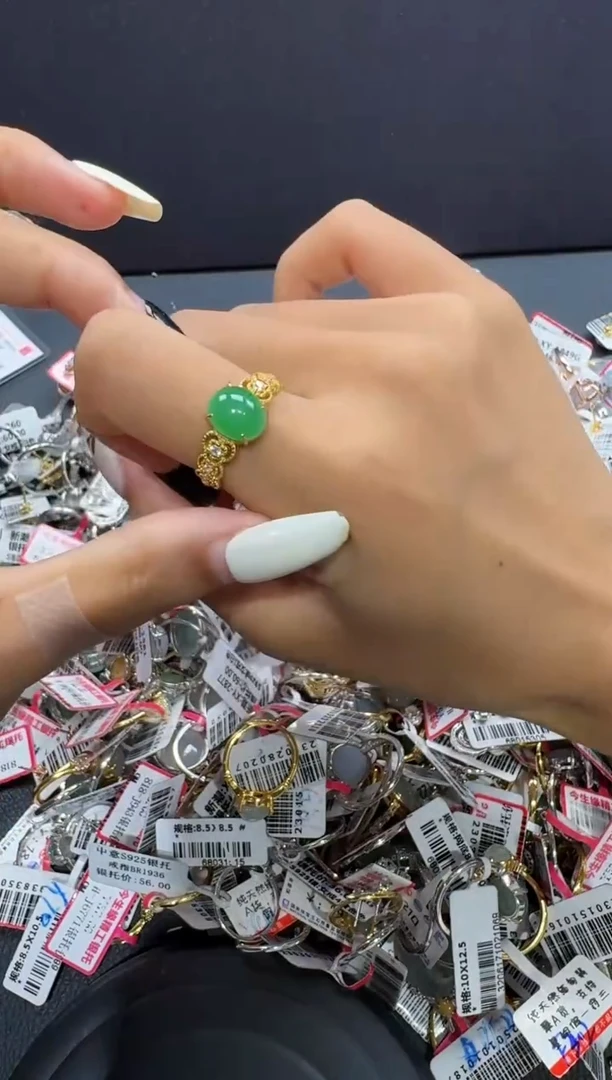 翡翠戒指银S925镶嵌戒指68
