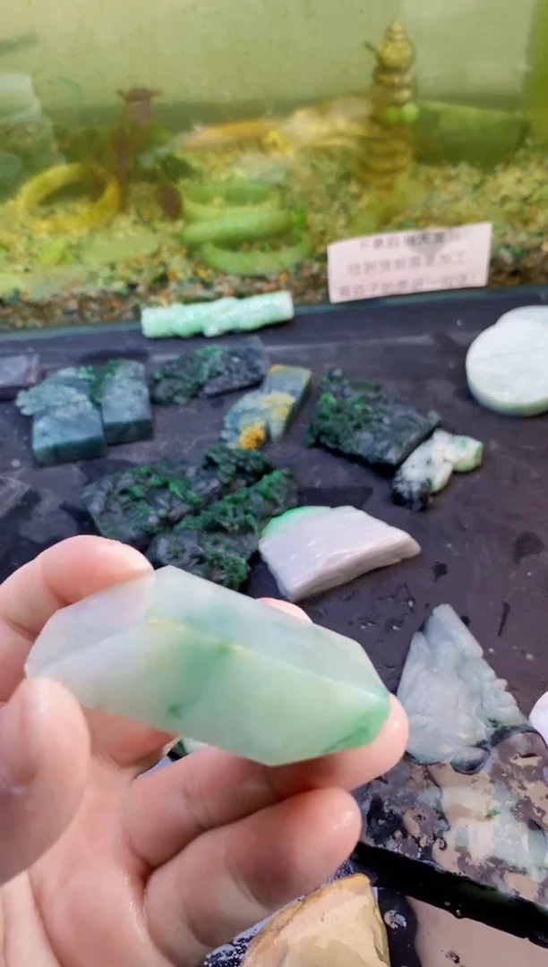 【闪购商品】翡翠颈饰未镶嵌191天然翡翠