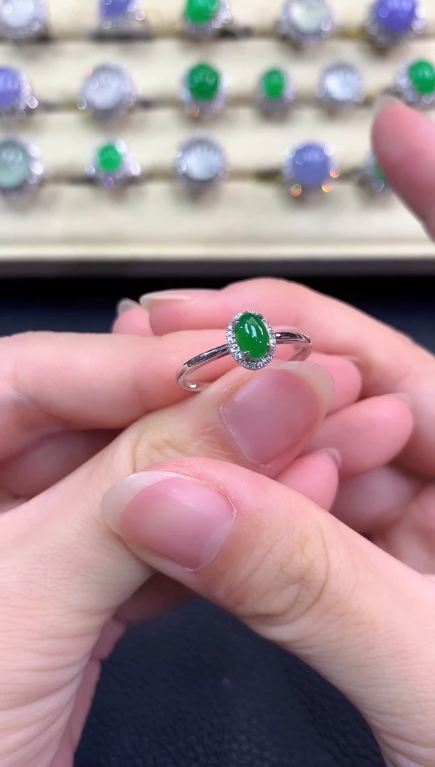 翡翠戒指18K金镶嵌春日珠宝 B1多样性一件发