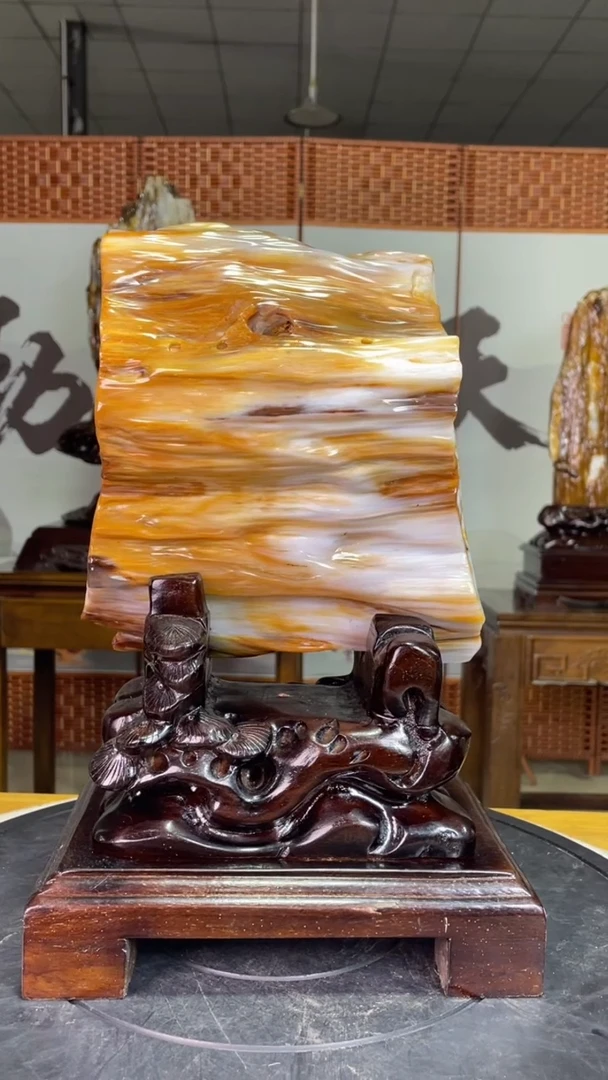 未镶嵌珠宝奇石硅化玉高33