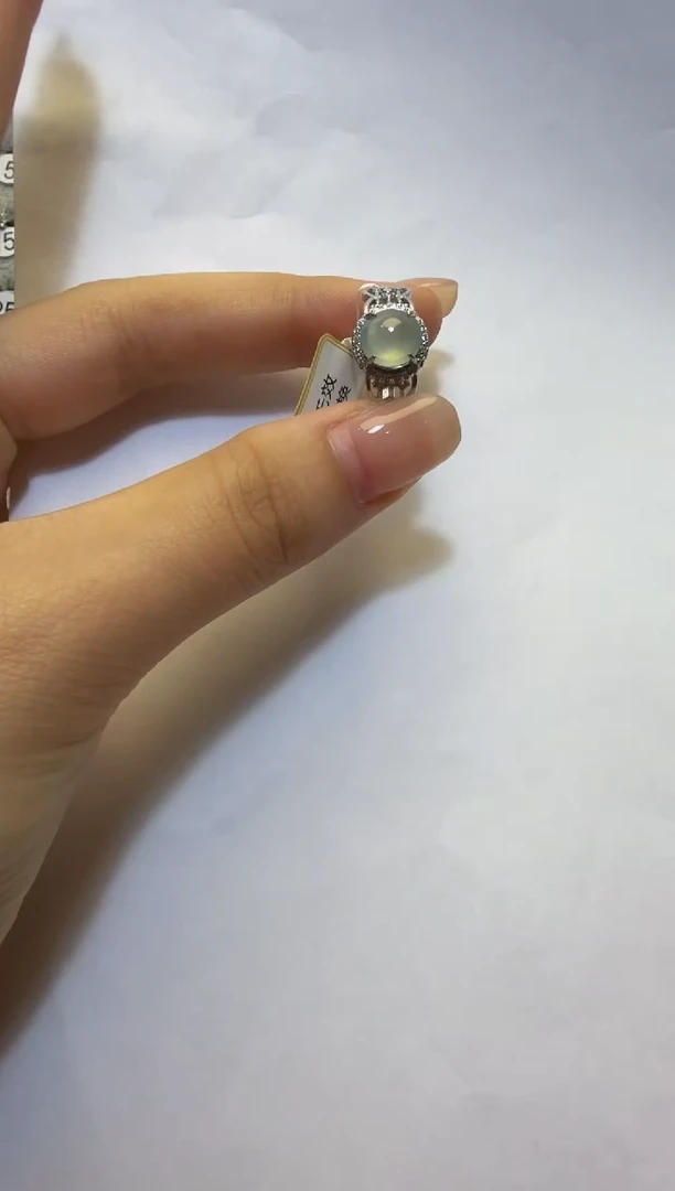 银S925镶嵌戒指翡翠925银镶缅甸A货翡翠戒指