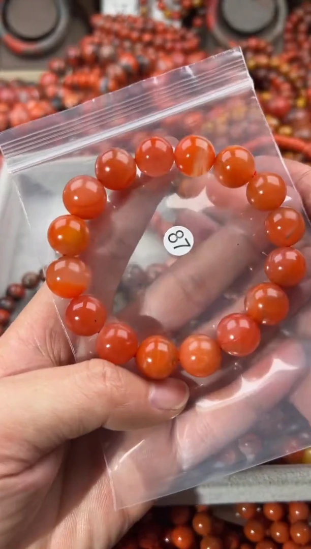 未镶嵌手串南红玛瑙1