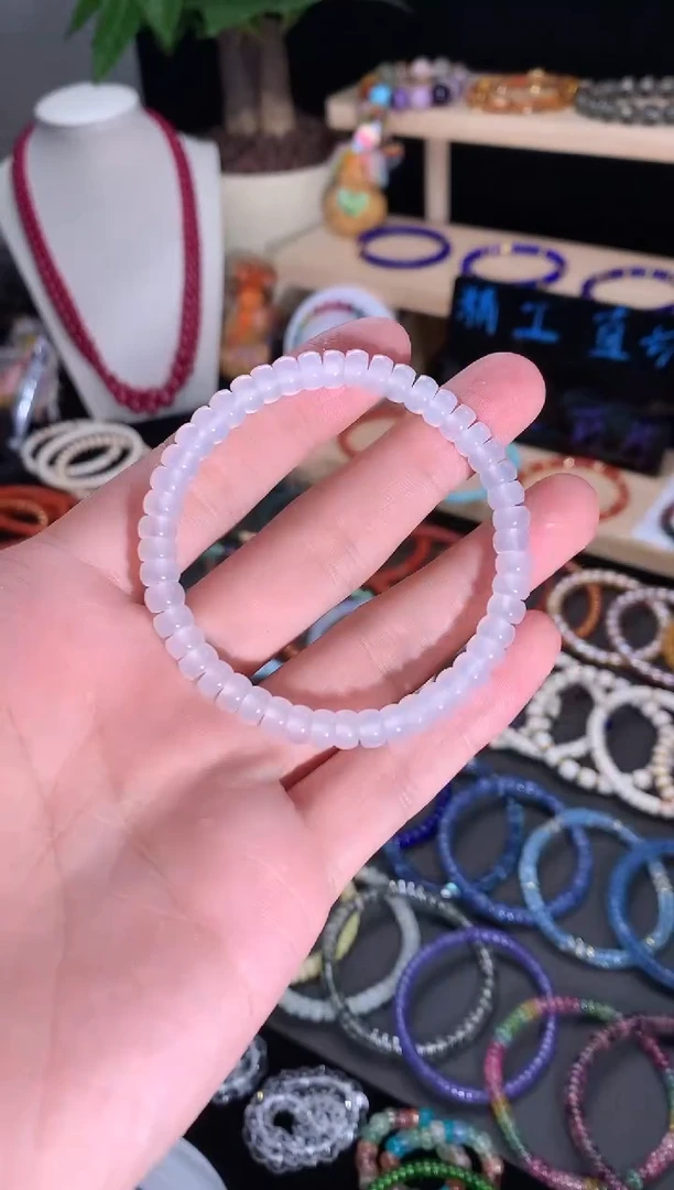 玛瑙/玉髓手串未镶嵌白玉髓手串6mm