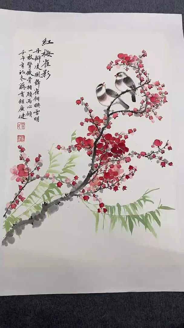 竖款精品开三花鸟