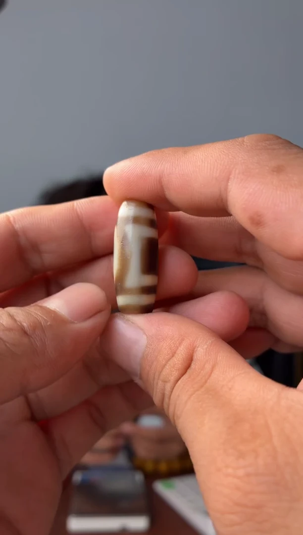 未镶嵌项链玛瑙/玉髓噶玛珠宝