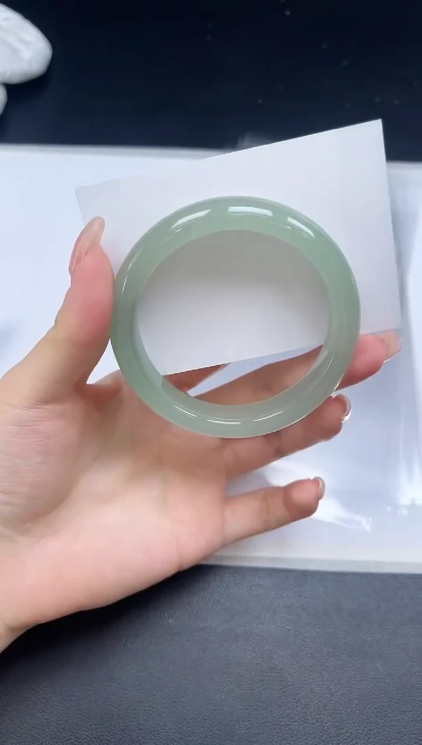 未镶嵌手镯石英质玉031-5657