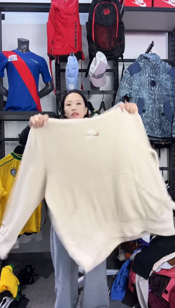 555编码 瑕疵款直播间过款为准 尺码2XL