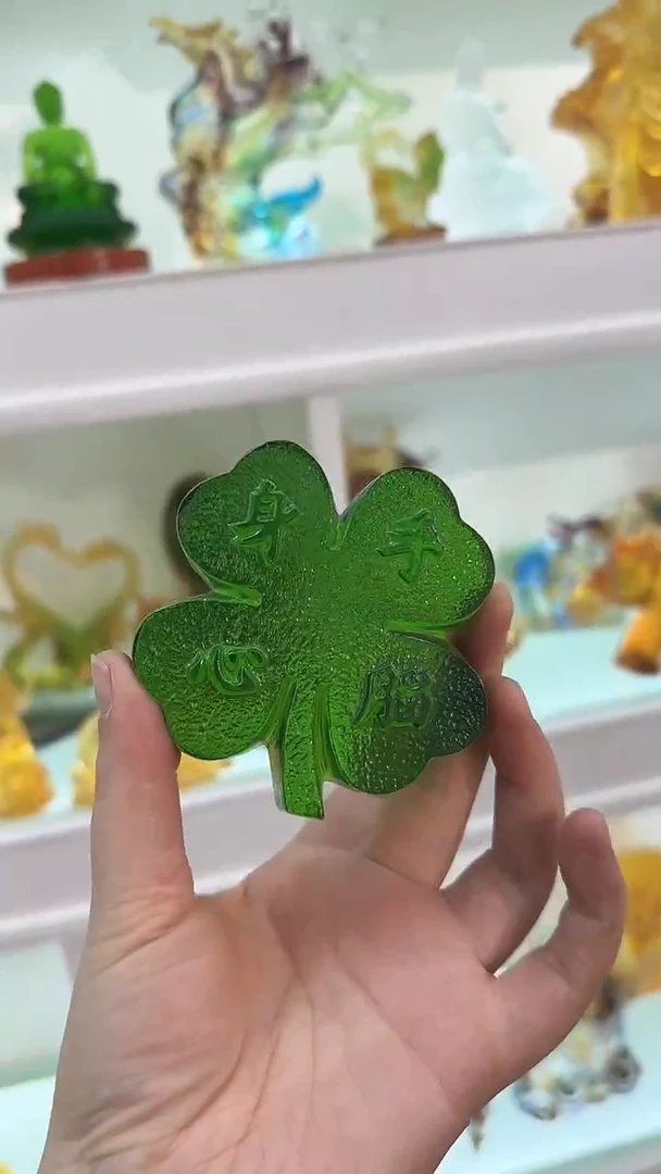 手工艺品琉璃四叶草