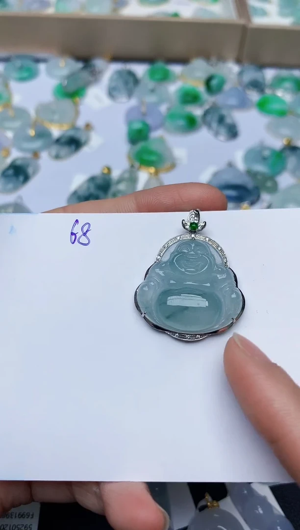 【闪购商品】翡翠颈饰18K金镶嵌天然翡翠A货