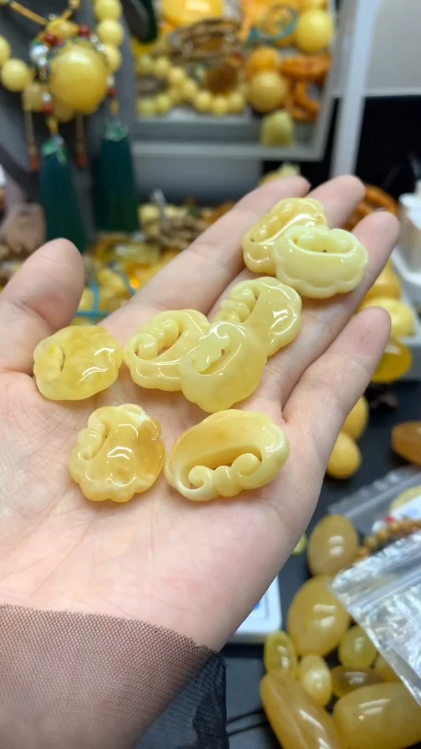 【闪购商品】琥珀珠宝奇石未镶嵌436多样性发其一微瑕