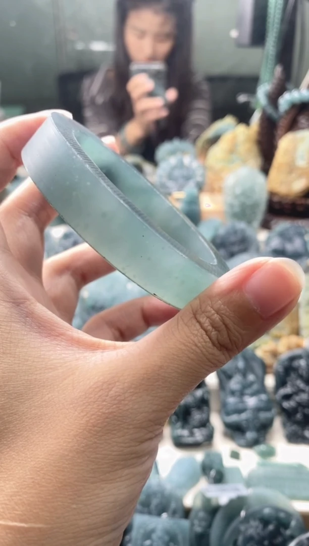 未镶嵌定制翡翠y***?翡翠毛货不退不换11.8