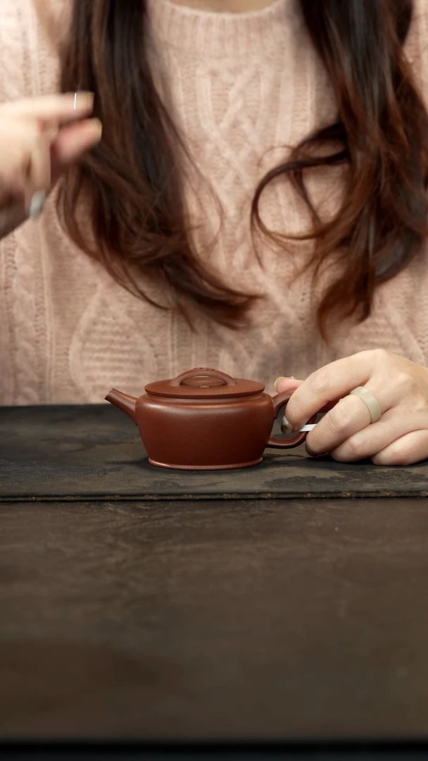 茶壶紫砂底槽青清流汉瓦壶光素150cc