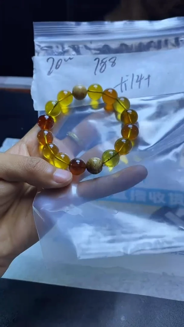 未镶嵌琥珀手串8888888