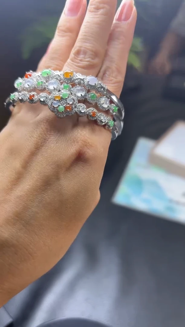 未镶嵌挂件翡翠多样性发一件R703078