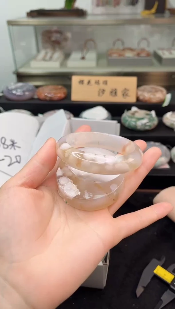 未镶嵌手镯石英质玉59圈口（赠品镯心）385549