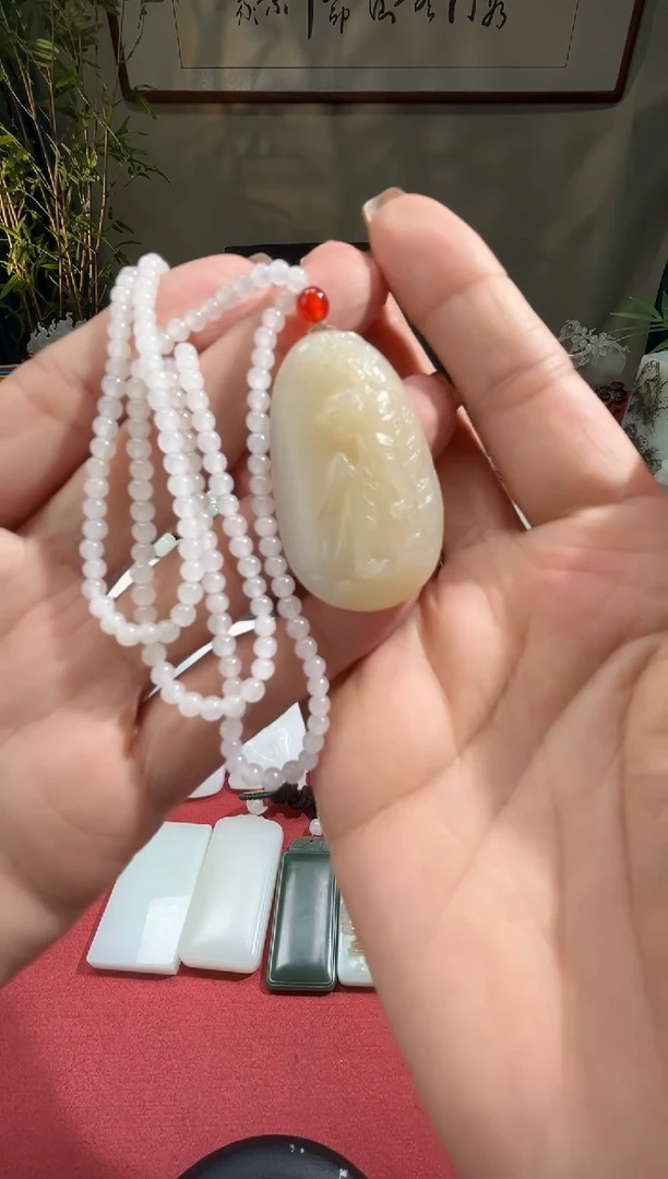 未镶嵌和田玉挂件和田玉上山虎挂件25