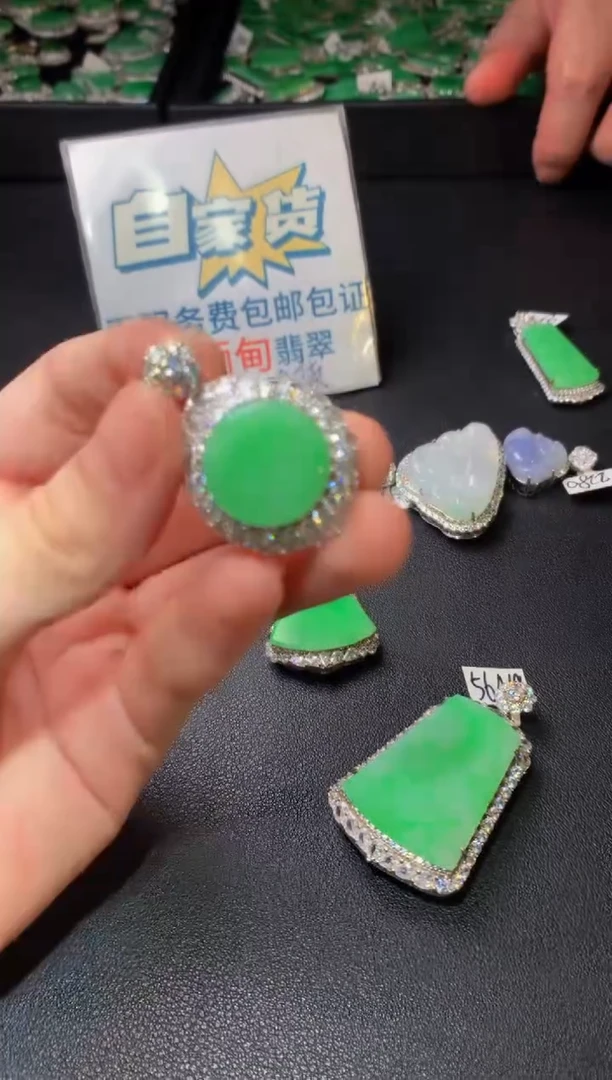 颈饰银S925镶嵌翡翠翡翠