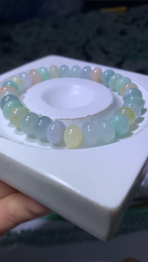 未镶嵌挂件翡翠快**人MXX058906
