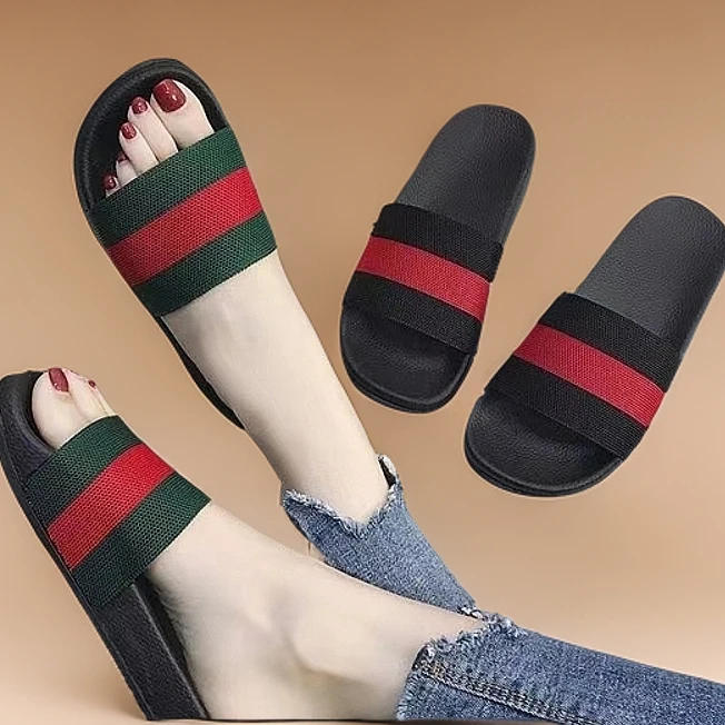 时尚潮流休闲百搭女款拖鞋2024新款舒适爆款洗澡室内家居浴室拖鞋