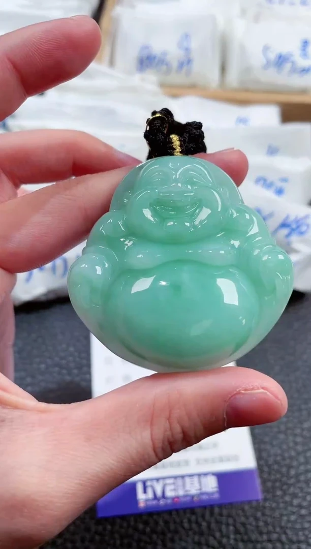 【闪购商品】翡翠颈饰未镶嵌00005948