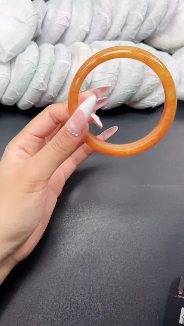 精品手镯，一物一拍T-042