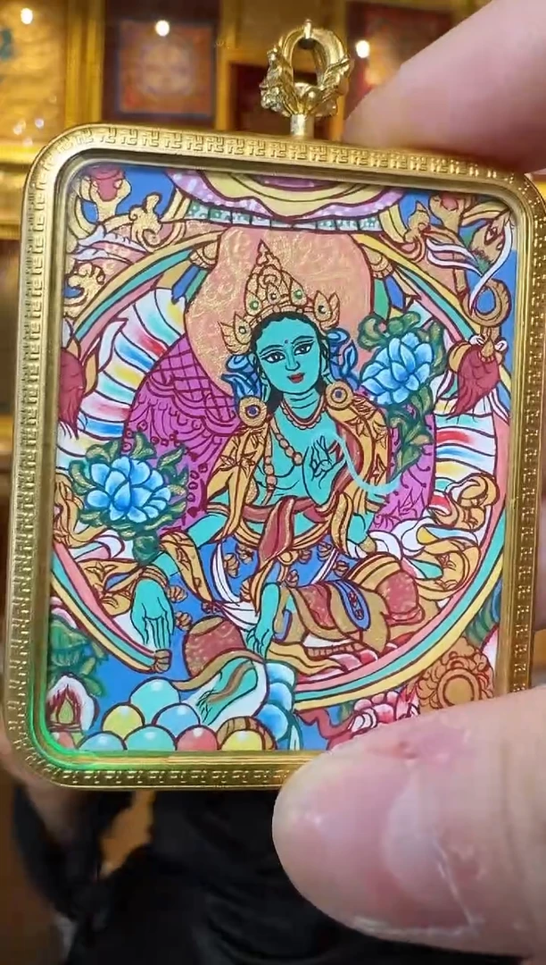 吊坠绿妈妈---热贡纯手绘