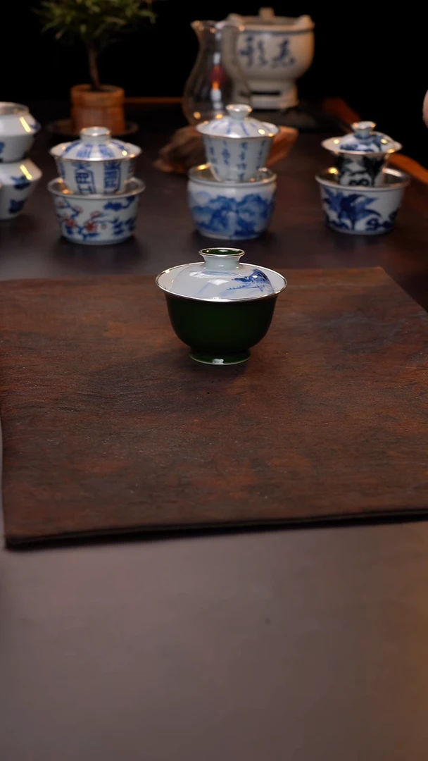 手绘碧绿鳜鱼盖碗三包银口