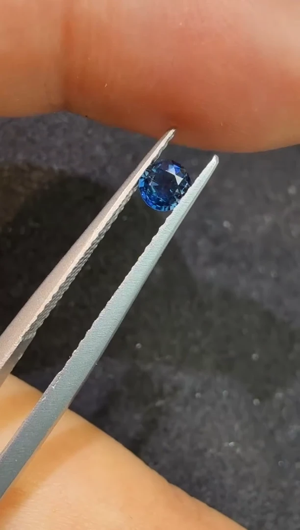 未镶嵌定制定制蓝宝石0.27克拉皇家蓝天然