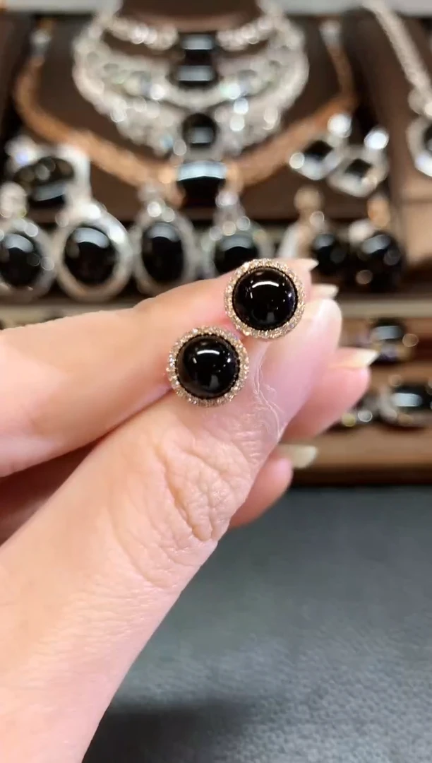 18K金镶嵌翡翠耳饰z11 不退换