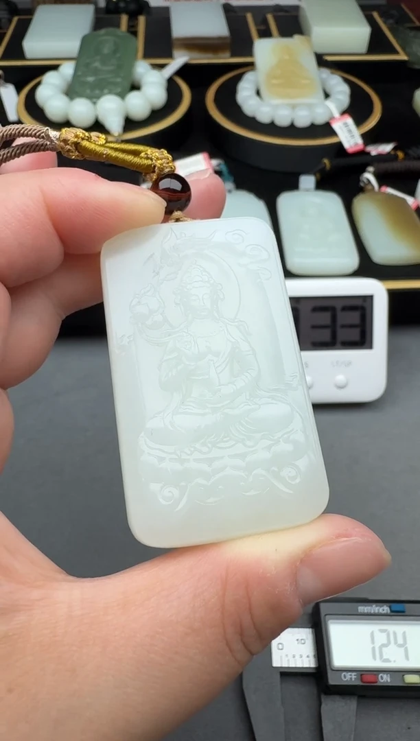 颈饰未镶嵌和田玉4