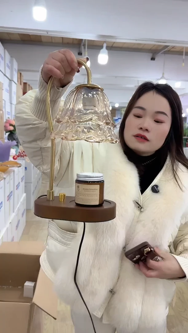 【闪购商品】无铅玻璃迪喜花器-b-早15