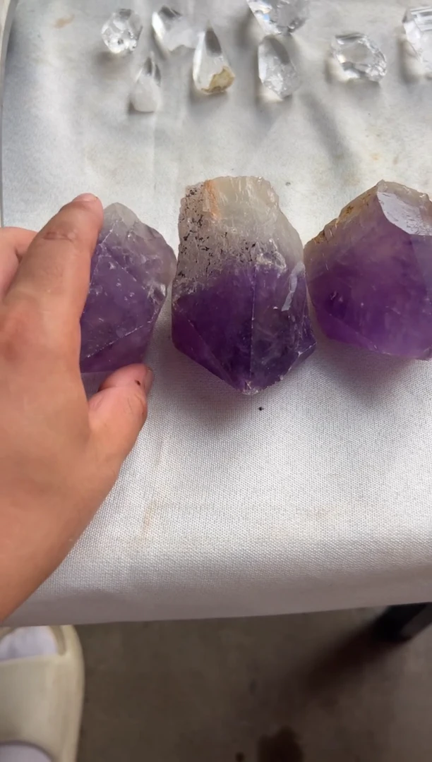 紫晶珠宝半成品未镶嵌天然紫水晶原石摆件多样性发一