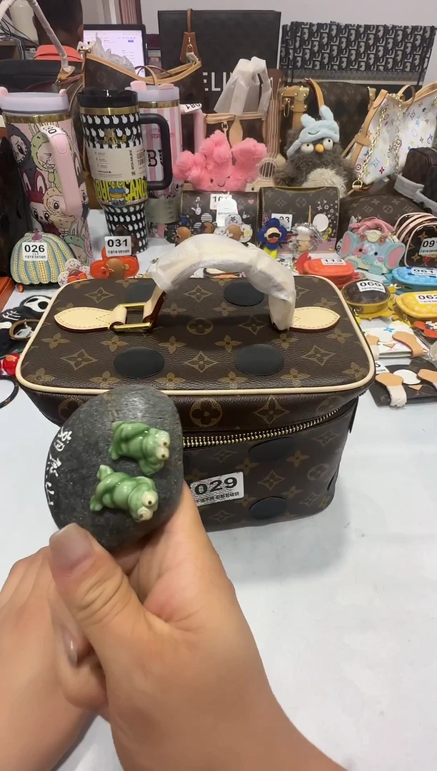 瓷片七天无理由退换货