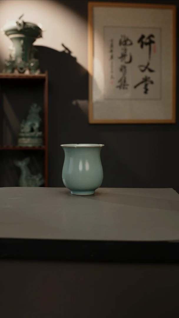 【闪购商品】杯仿古釉原矿 花口玉兰杯