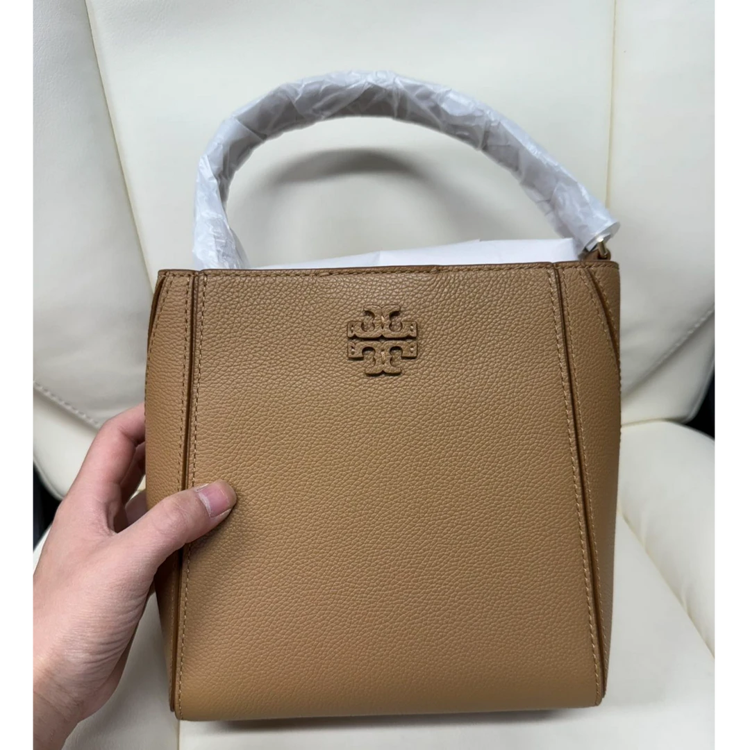 【预售】ToryBurch/汤丽柏琦专柜MCGRAW小号提拉米苏色水桶包158500