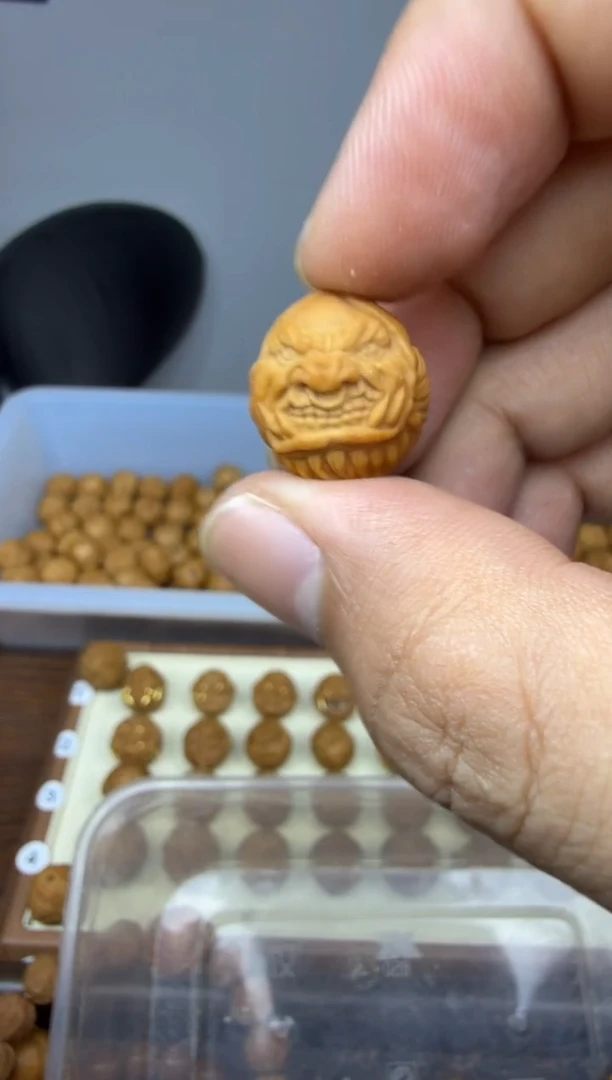 吊坠猴头核桃魔兽