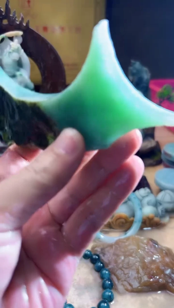 未镶嵌挂件翡翠A货张麦6082