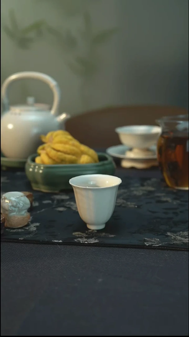 杯全品 彭州白瓷 花瓣杯 带底款