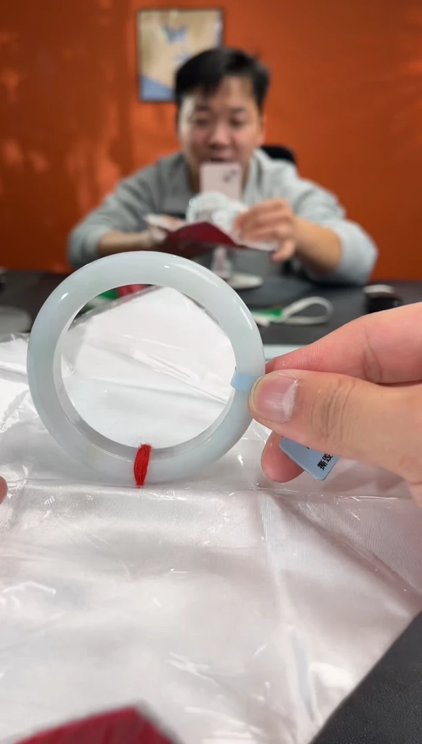 未镶嵌手镯翡翠55