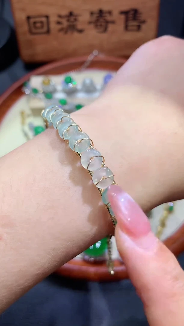 翡翠未镶嵌颈饰1团购多样性发其一