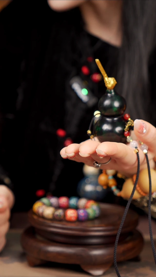 【闪购商品】106易林大漆脖挂小葫芦----138